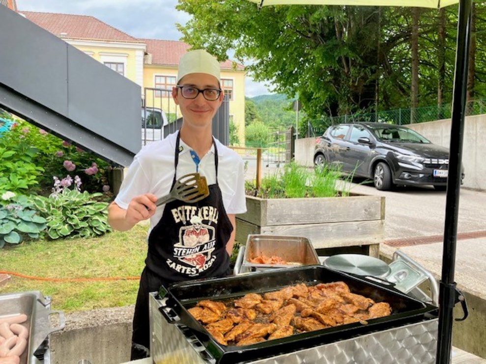 frisch gegrilltem Essen...