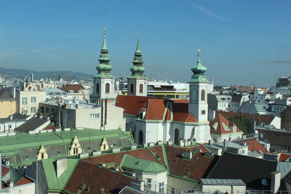 Mit dem Bus fuhren unsere Bewohnerinnen und Bewohner...