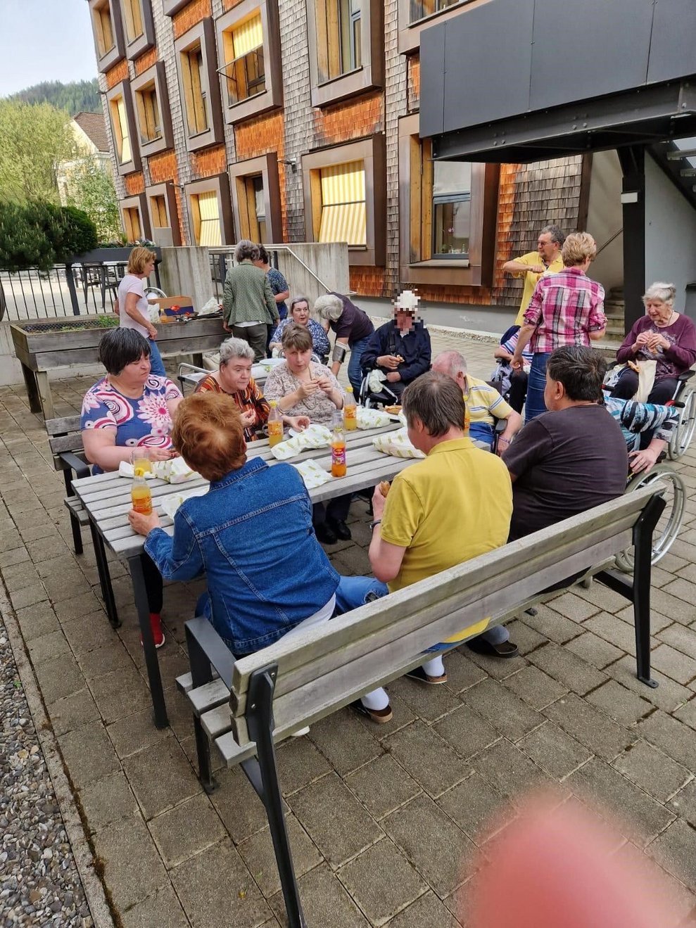 welche von der Gemeinde zur Verfügung gestellt wurde,...