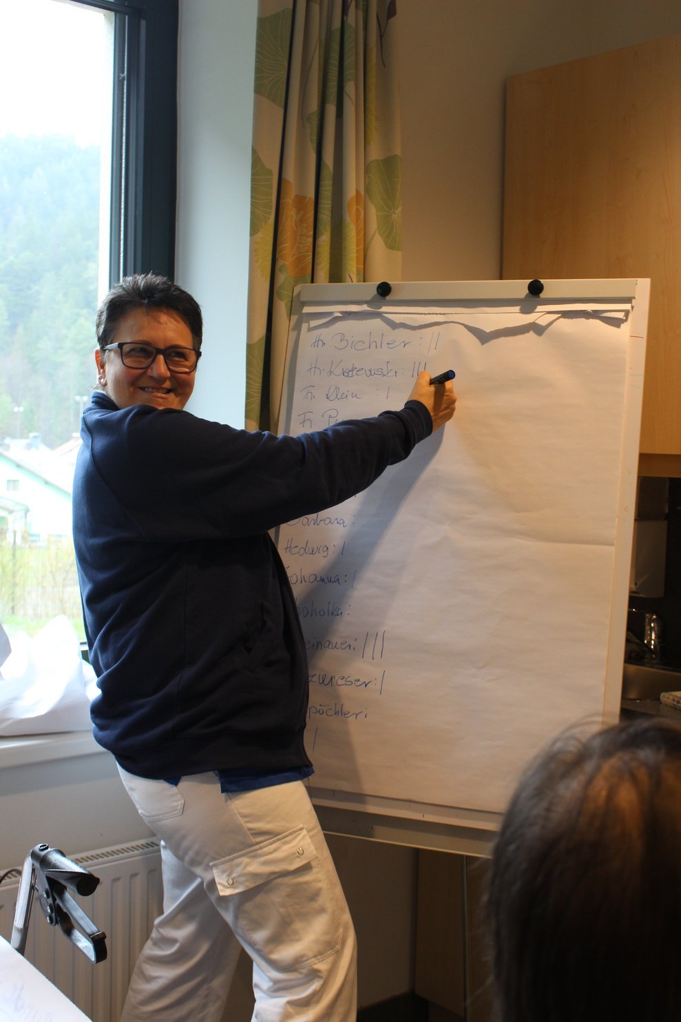 Auch unsere Kolleginnen hatten Freude und schrieben die Ergebnisse mit.