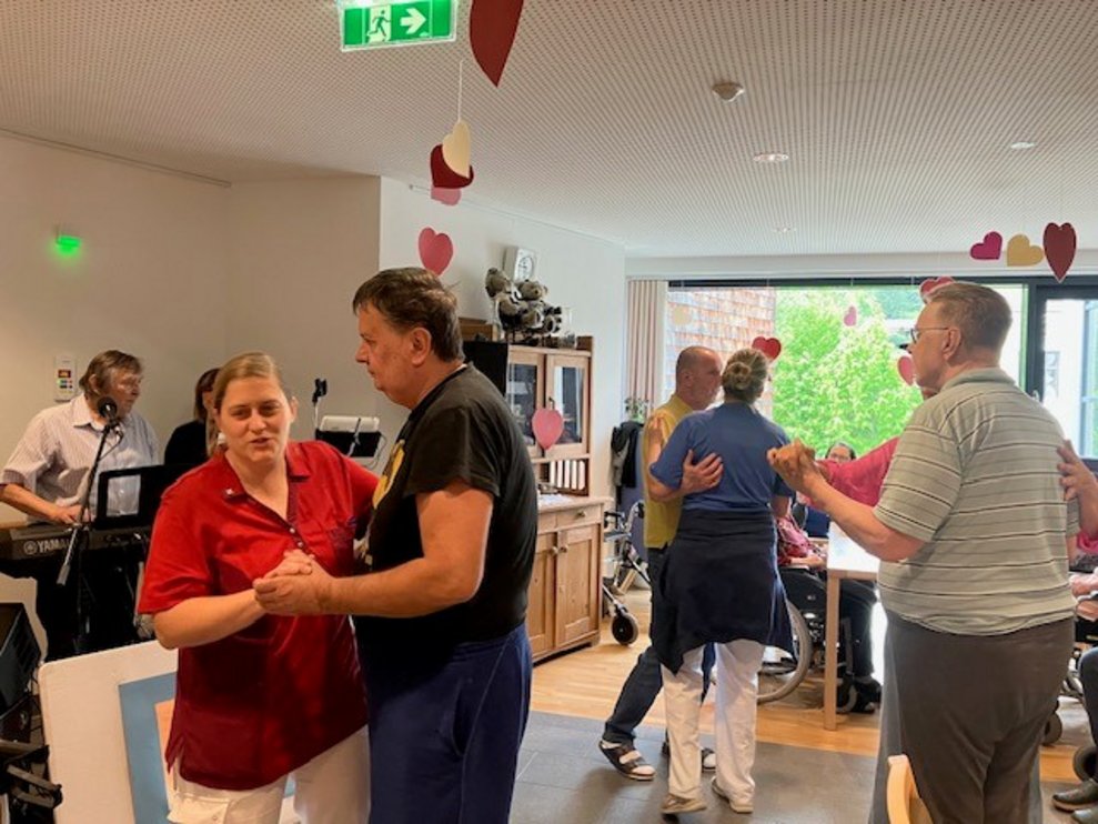 sondern auch viele Söhne...