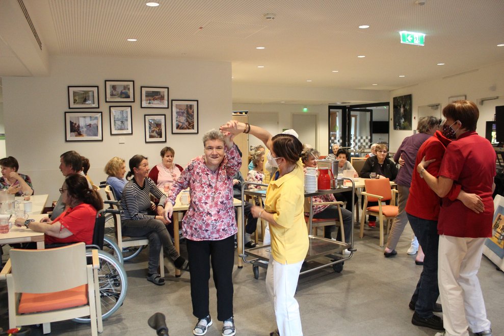 Es wurden schwungvolle Pirouetten gedreht...