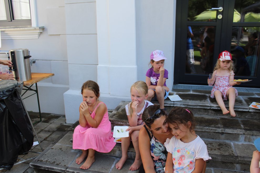 gab es leckere Snacks und Getränke aus unserer Küche.