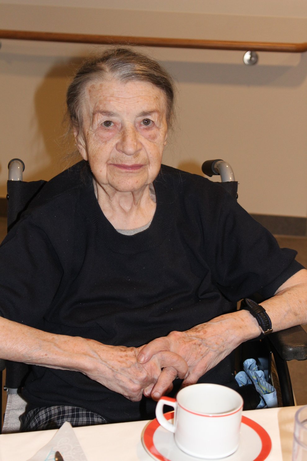 und einer Tasse Kaffee bereits genossen werden.