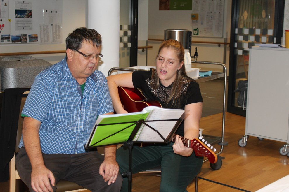 Danach wurde die Stimmung in den Stockwerken...