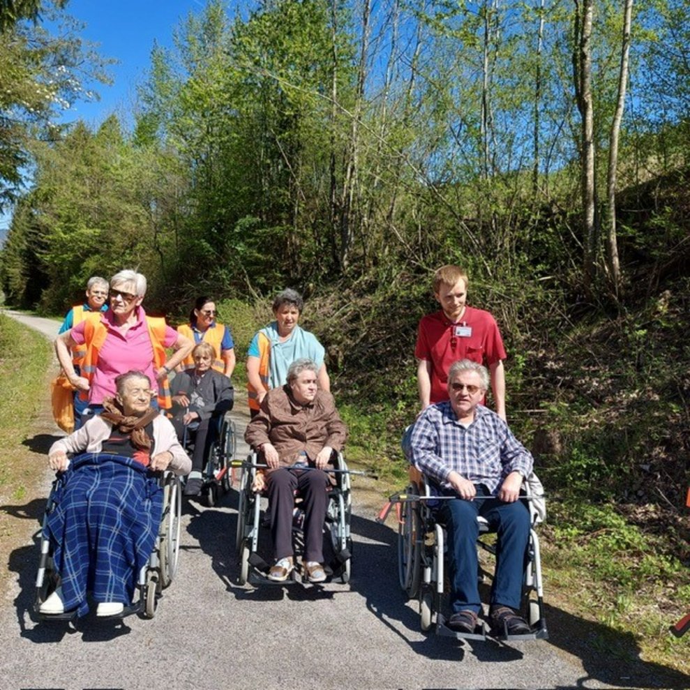 sind sie voller Elan...