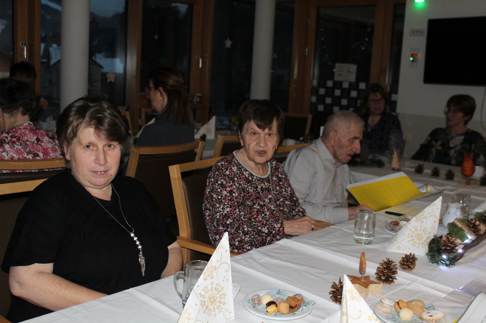 Die BewohnerInnen lauschten...