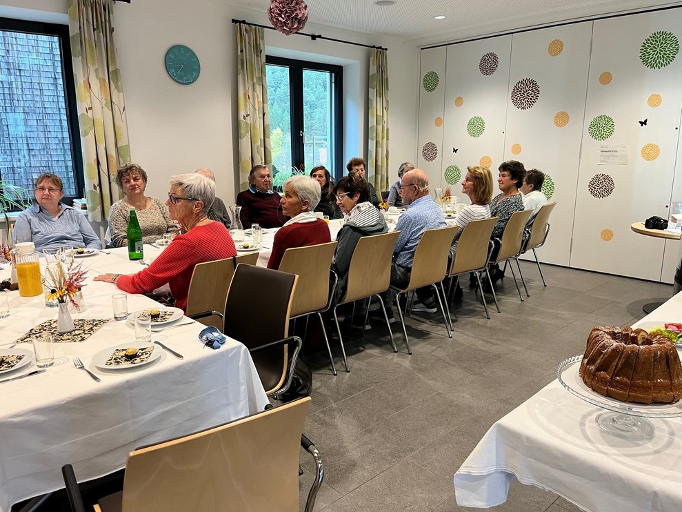 kamen unsere ehrenamtlichen Mitarbeiterinnen und Mitarbeiter zusammen.