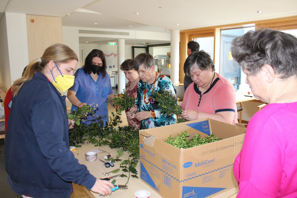 mit Hilfe unserer ehrenamtlichen MitarbeiterInnen...