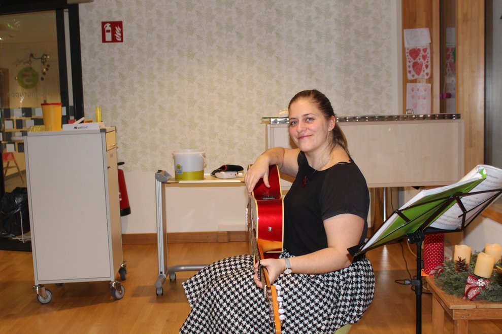 erfreuten dann jedes Stockwerk...