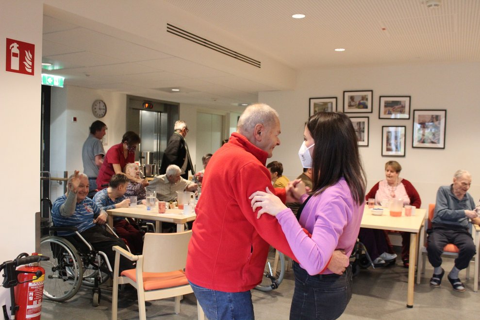 gestärkt und voller Freude...