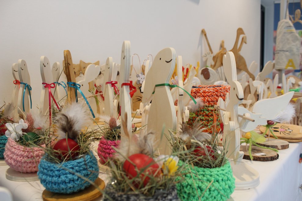 Süße Osternester,...