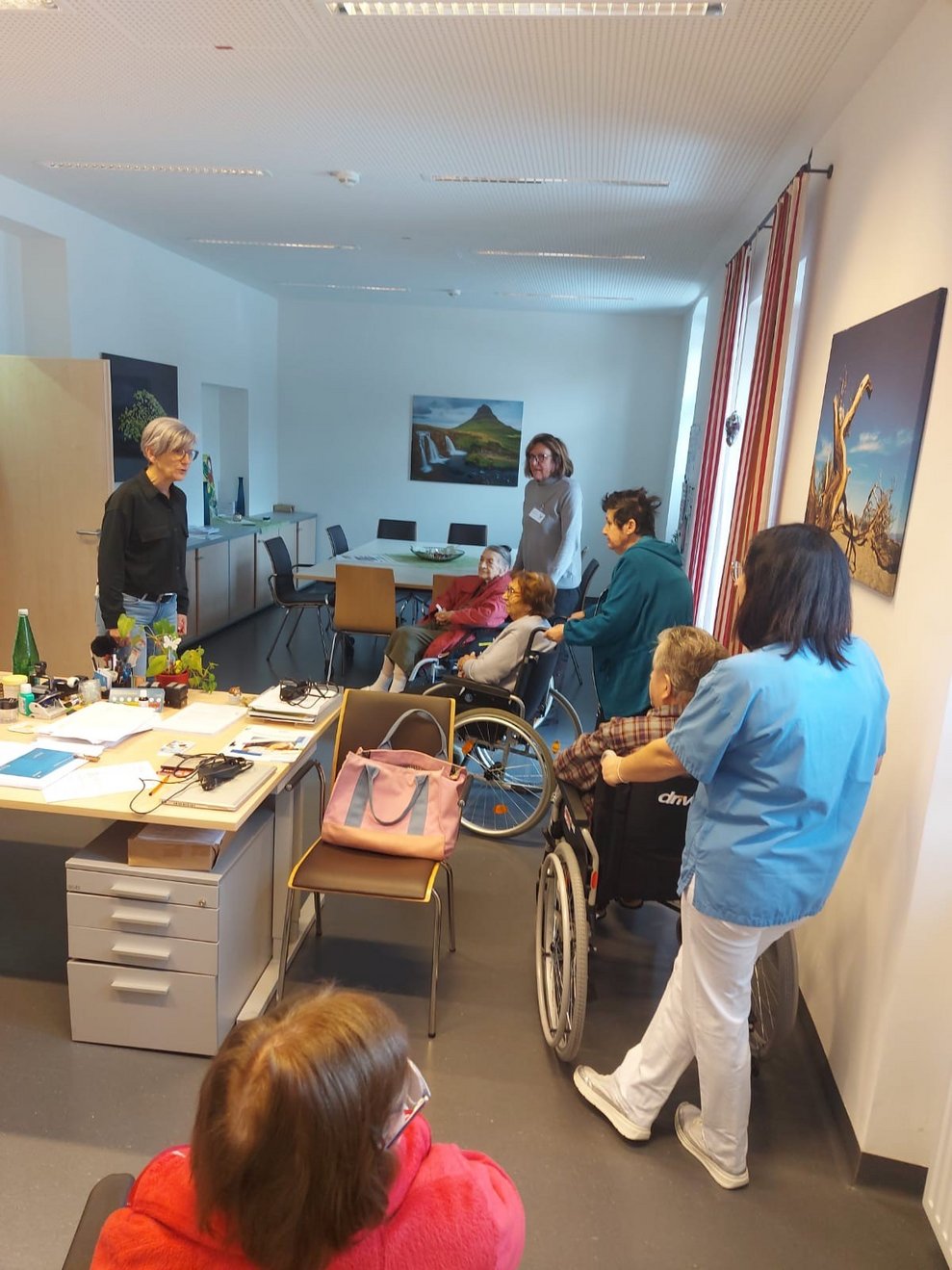 und am Schluss noch das Büro unserer Direktorin.