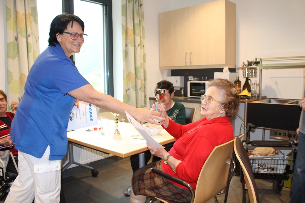 Platz 2: Frau Lechner