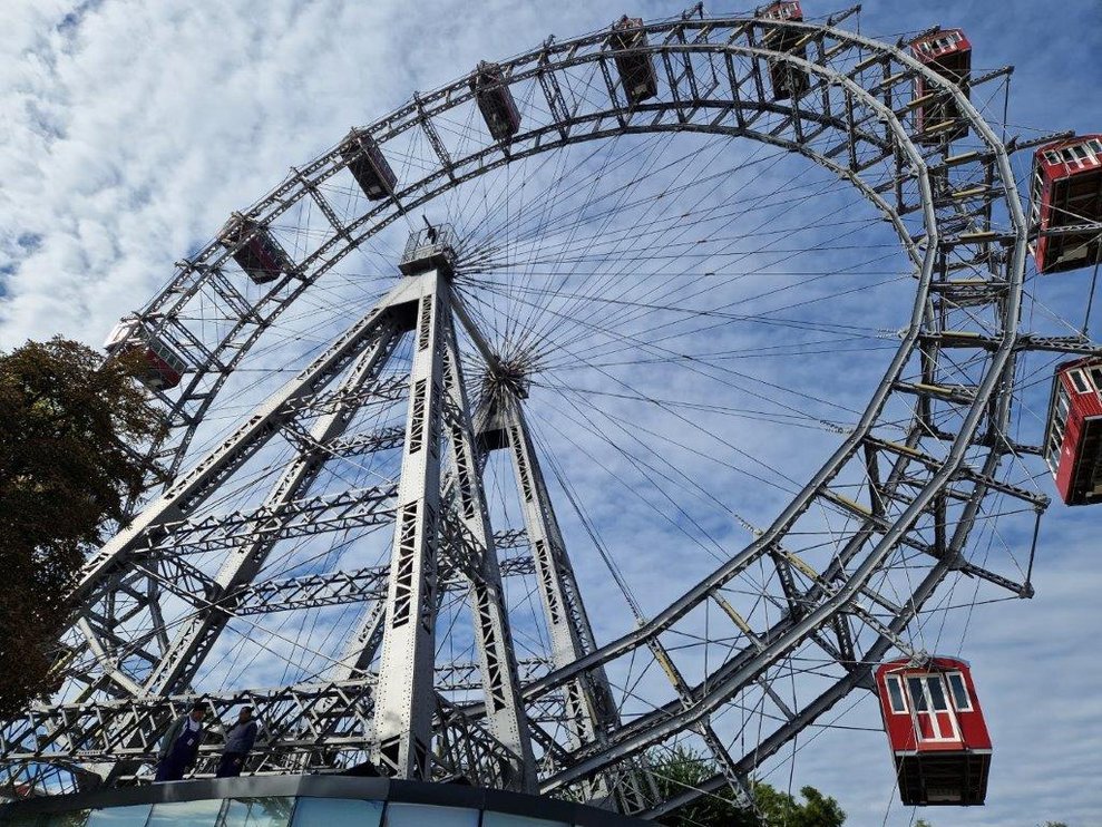 Schon im Vorhinein wurde das Riesenrad...