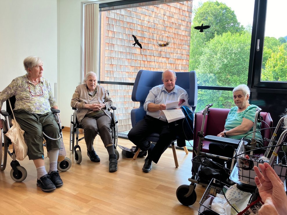 Bei einer Lesung unseres Mitarbeiters...