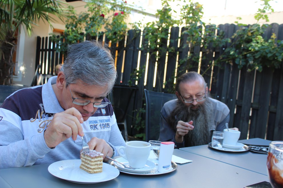 Im "Mein Kaffee" wurde Kuchen,...