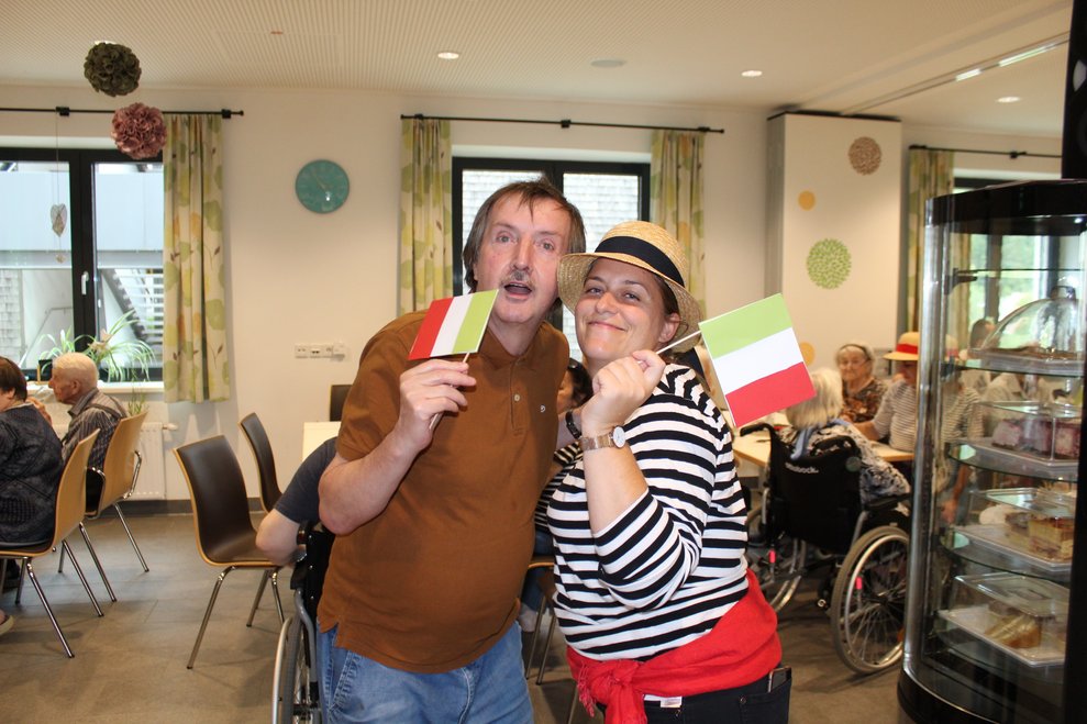 wurde bei ausgelassener Stimmung...