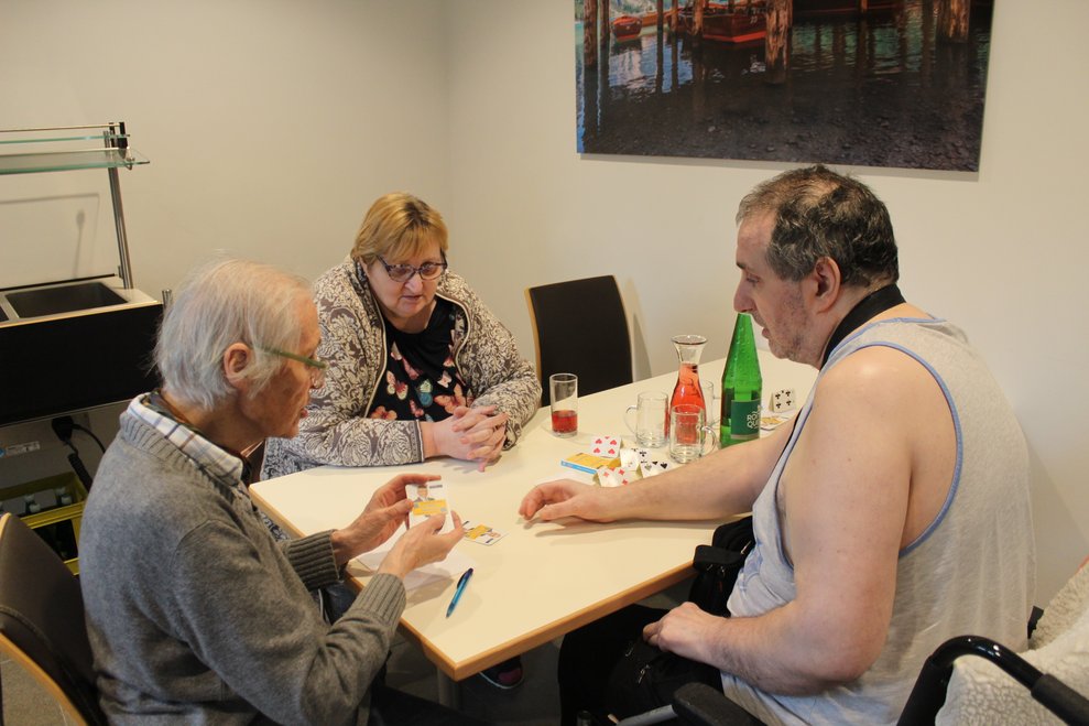 um sich in einem Turnier zu messen.