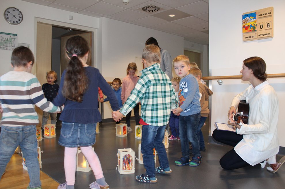 Auch Tänze und Gedichte wurden vorgetragen.