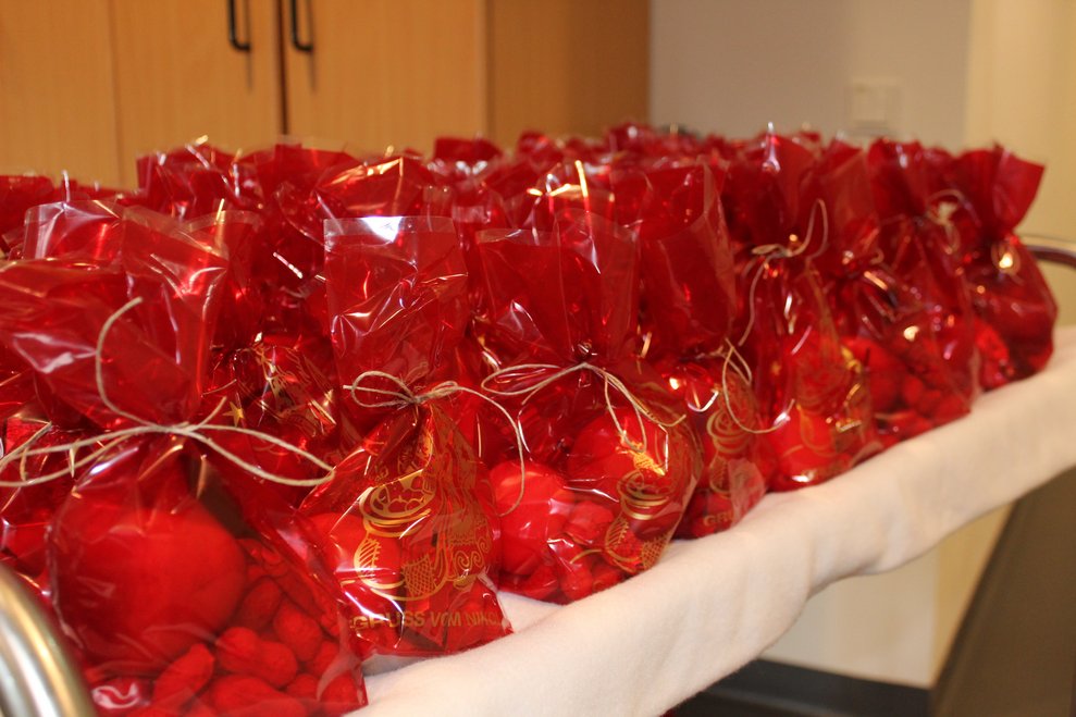 die Nikolosackerl zu packen.