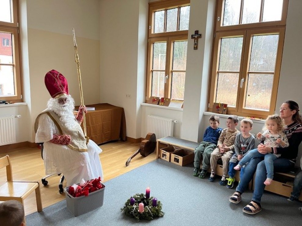 In der im Haus ansässigen Kindergartengruppe...
