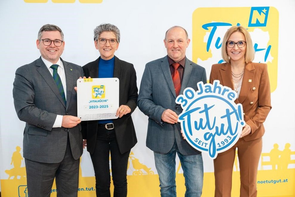 bekamen wir den Preis für die "Vitalküche" in Silber verliehen...