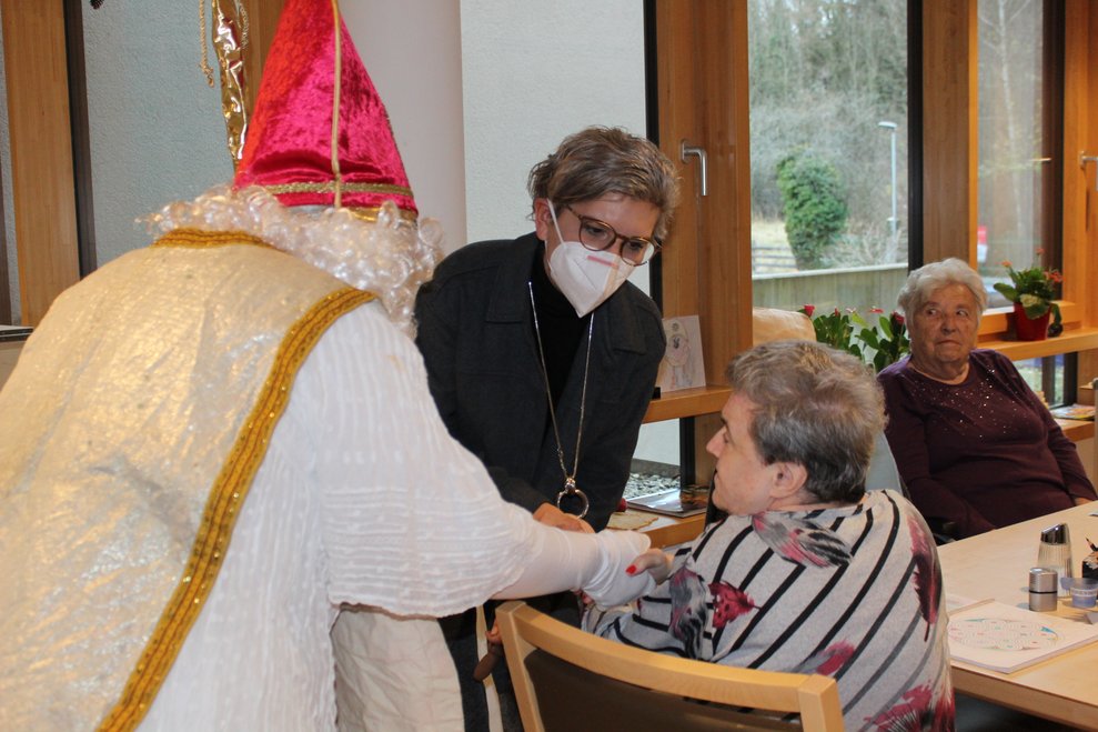 durfte er im BewohnerInnen Haus...